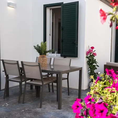 La Duca & Bed & Breakfast 4*