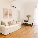 La Duca &