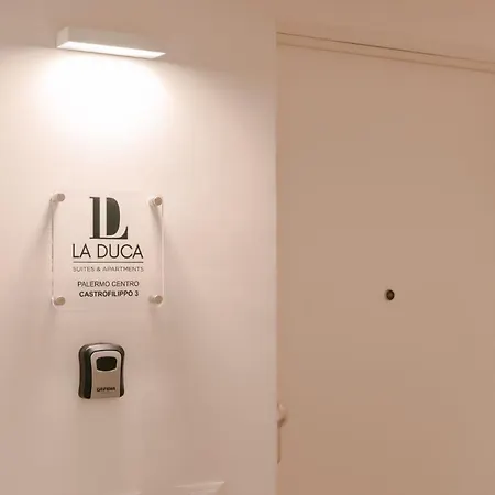 La Duca & 4*